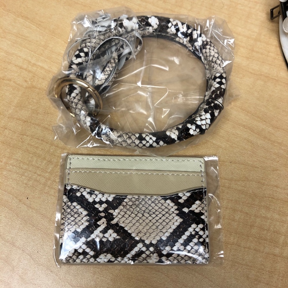 Faux snake skin key wristlet & card wallet